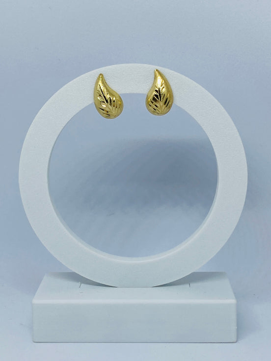 Brinco gota de folha