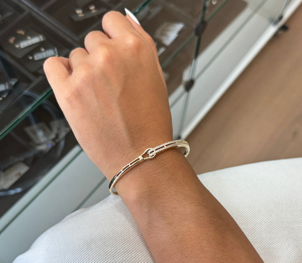 Pulseira Bracelete Amarração