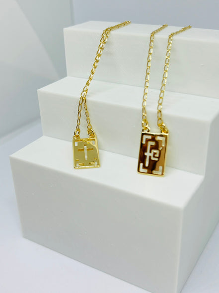 Colar Escapulário FÉ Dourada