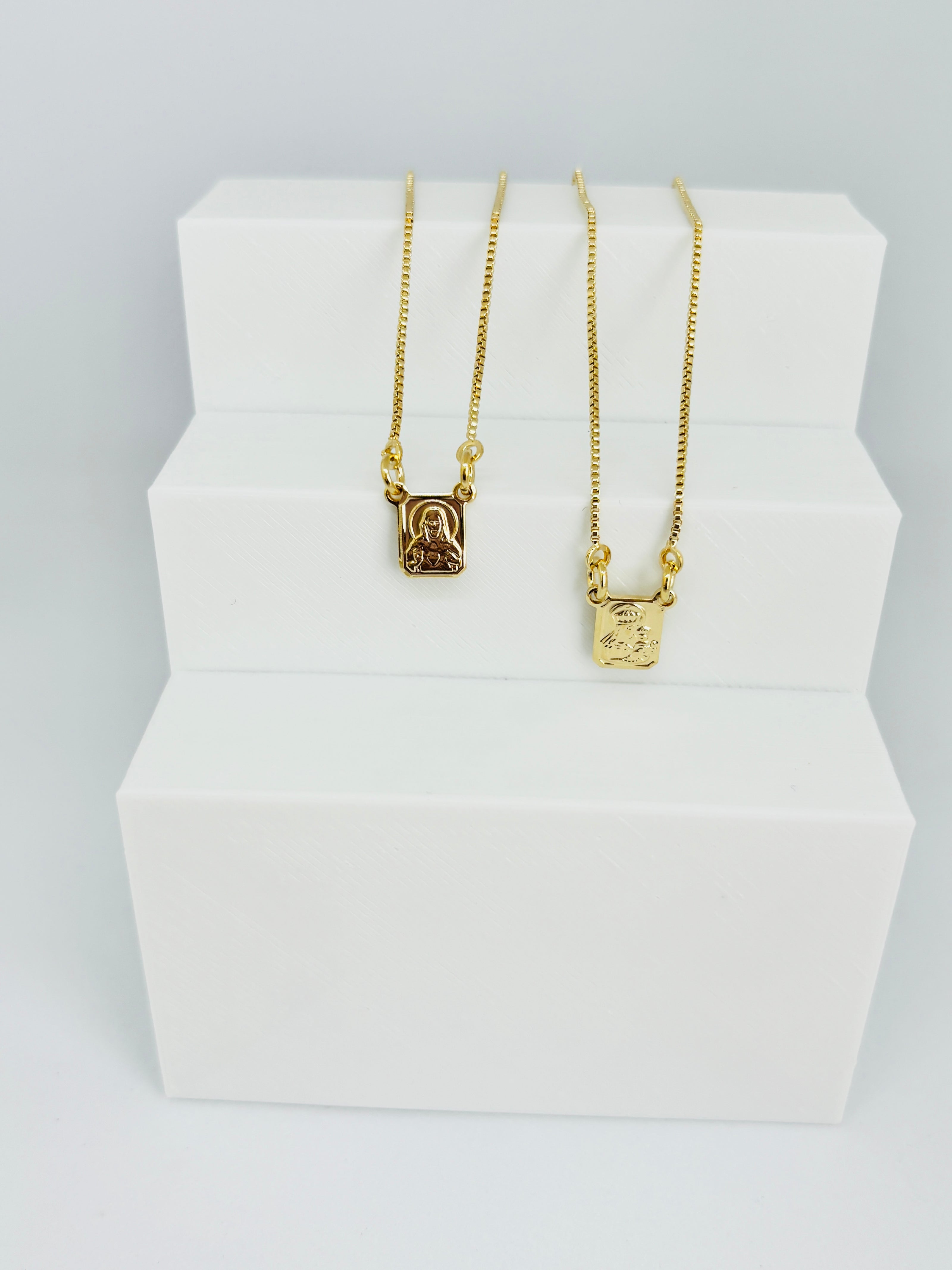 Escapulário Small Gold