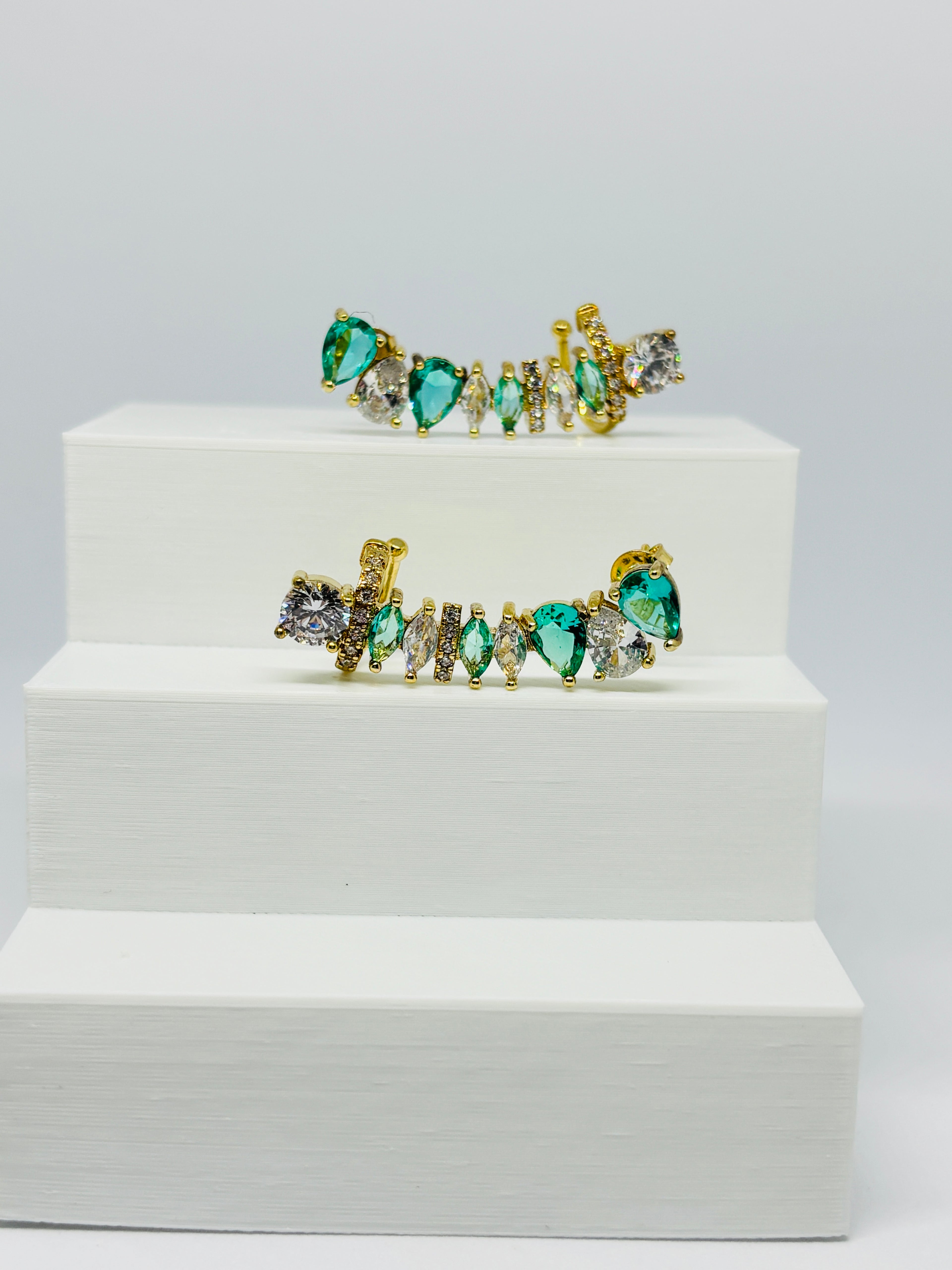 Brinco Ear Cuff Precioso