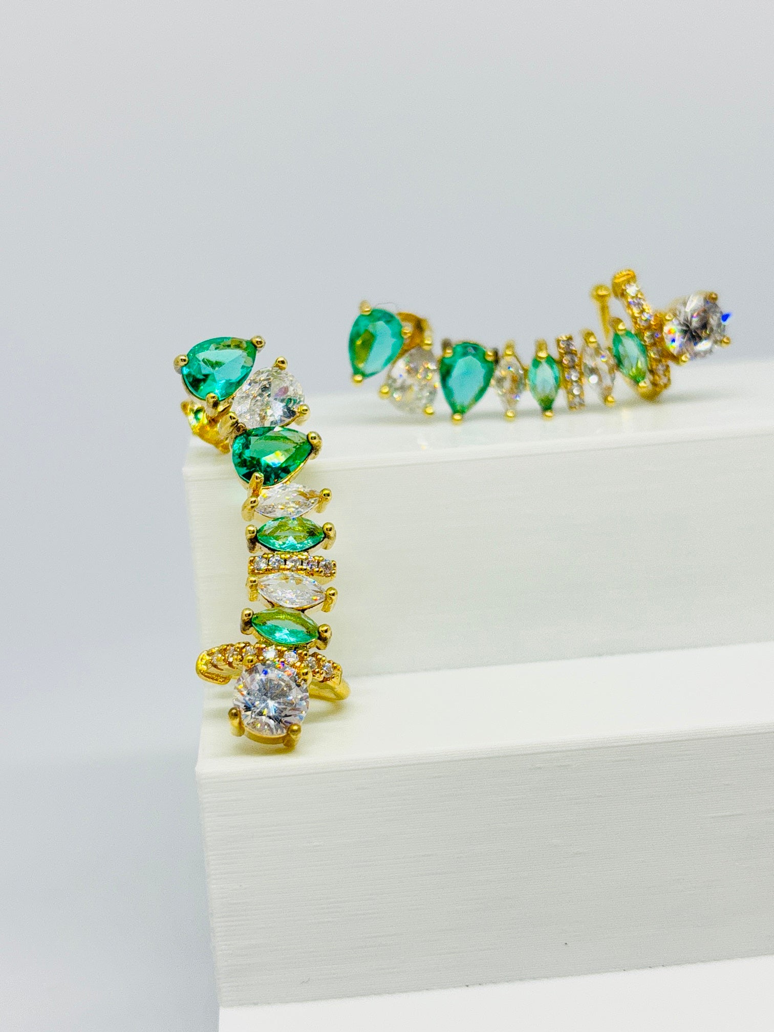 Brinco Ear Cuff Precioso