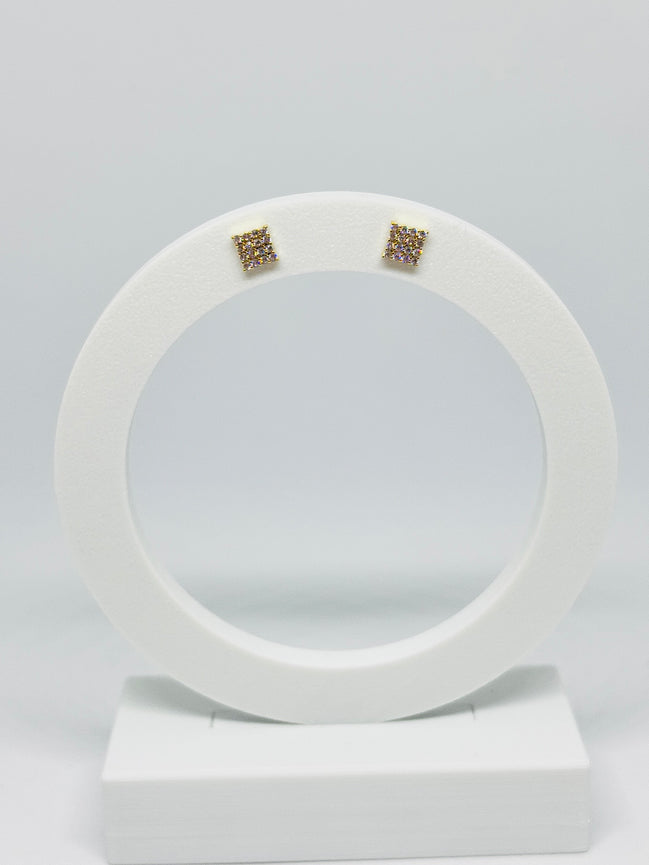 Brinco Quadrado cravejado