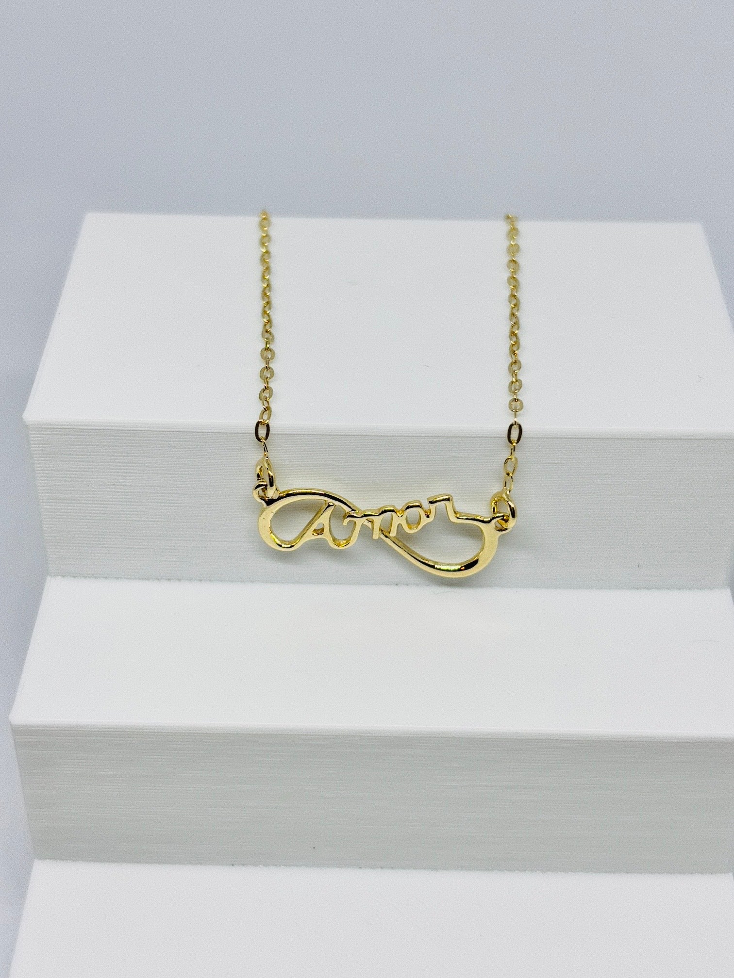 Colar Infinito Amor