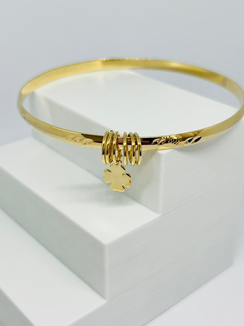 Pulseira Bracelete trevo