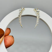 Brinco Prata cravejada