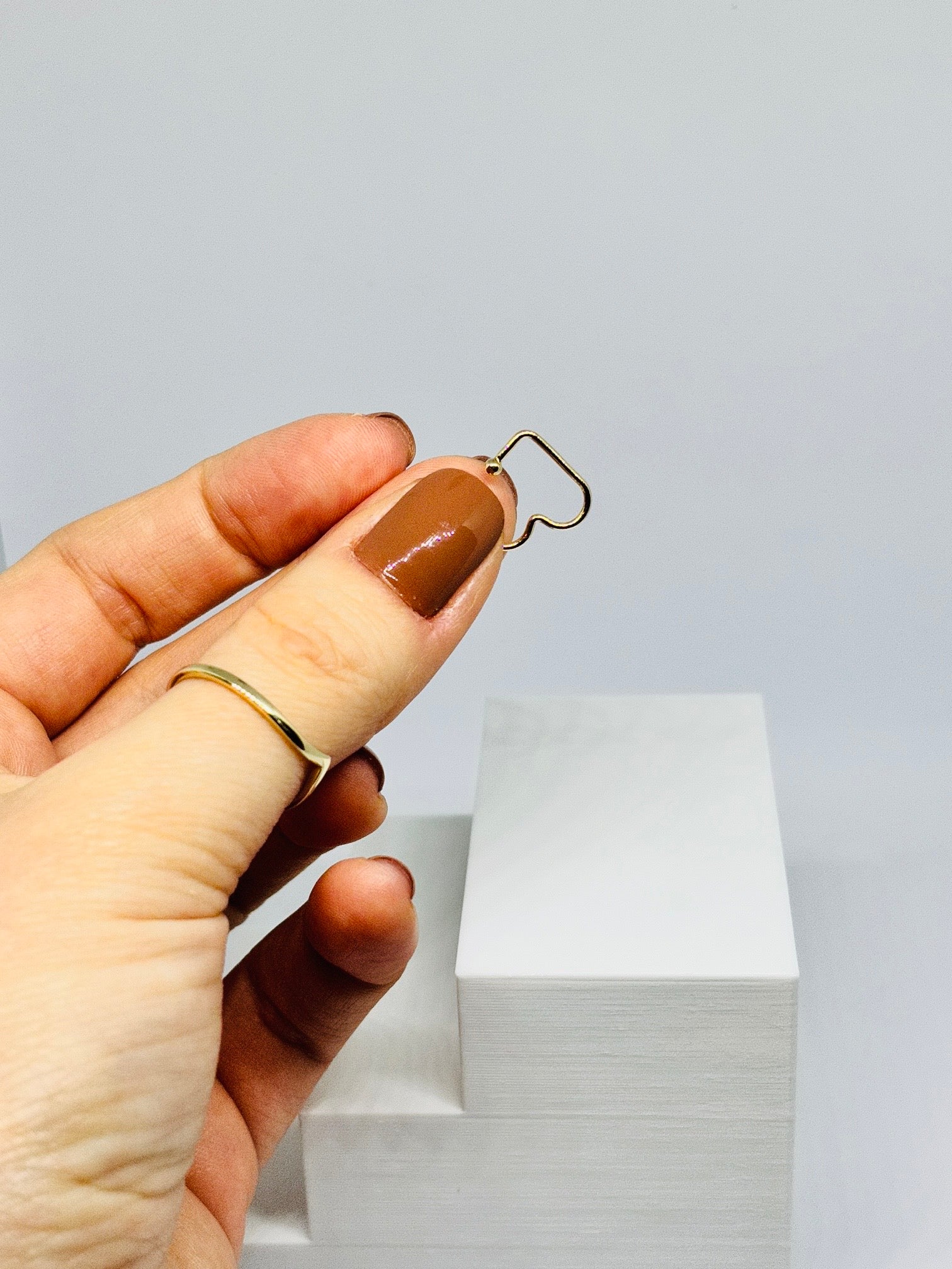 Brinco Piercing Fake coração