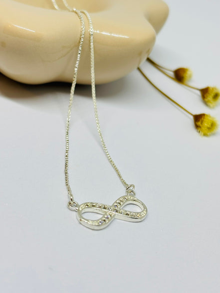 Colar Infinito Brilhante