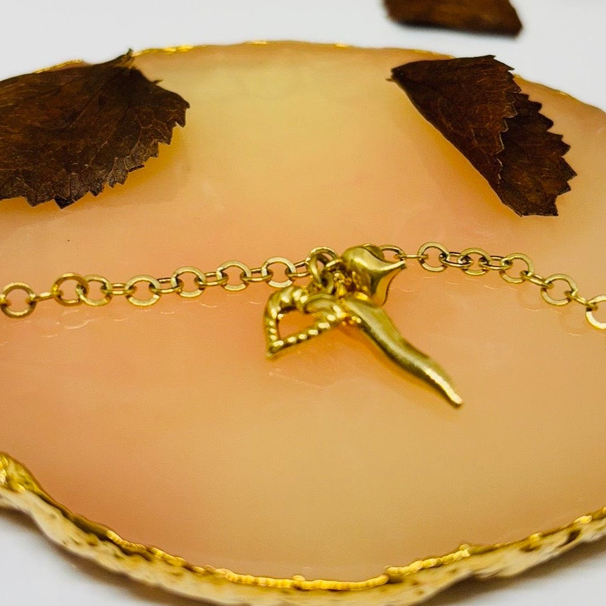 Pulseira Pimenta e Corações