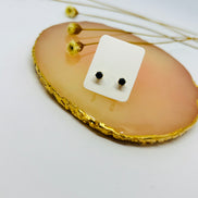 Brinco Ponto de Luz Preto